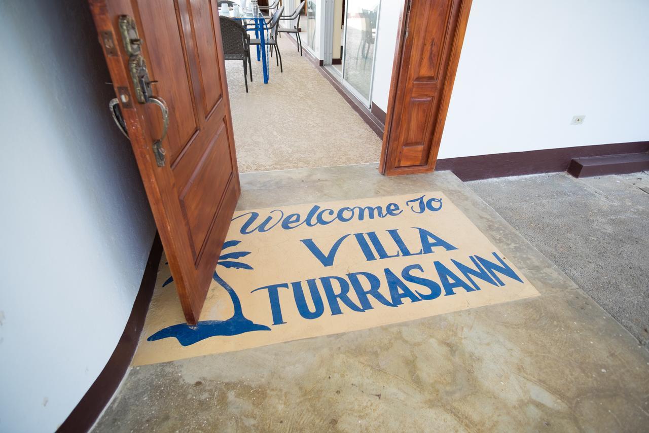 Villa Turrasann 런어웨이베이 외부 사진